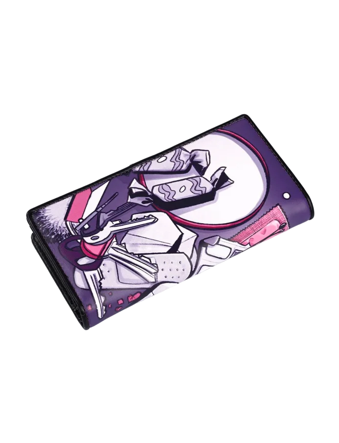 Messy wallet
