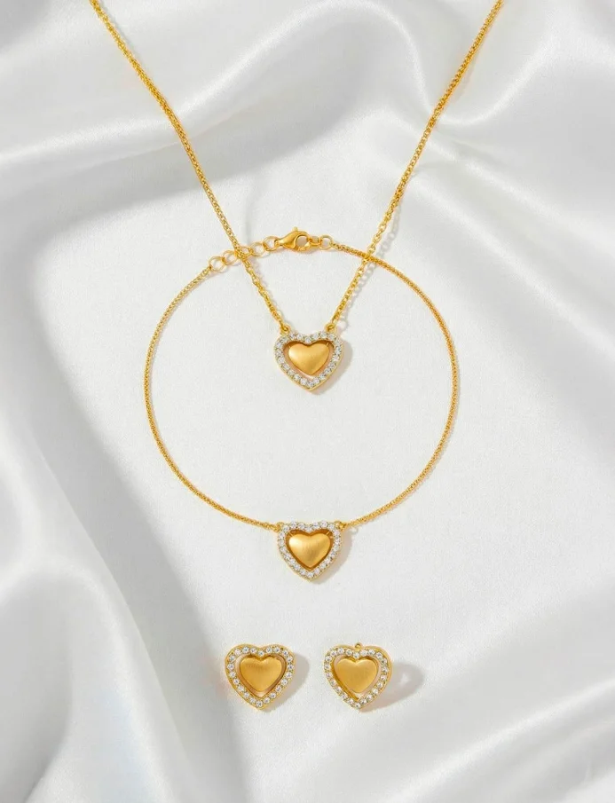 Uhani Lunira Gold