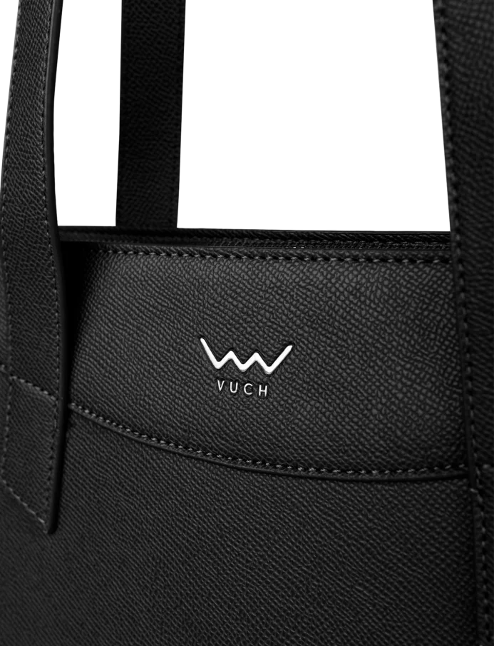 Savanah Black
