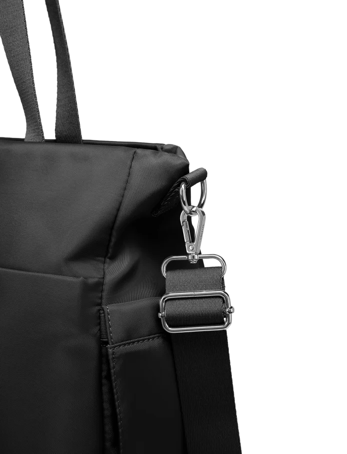 Gala Black