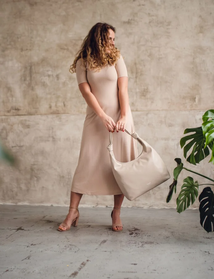 Eileen Shimmer Beige