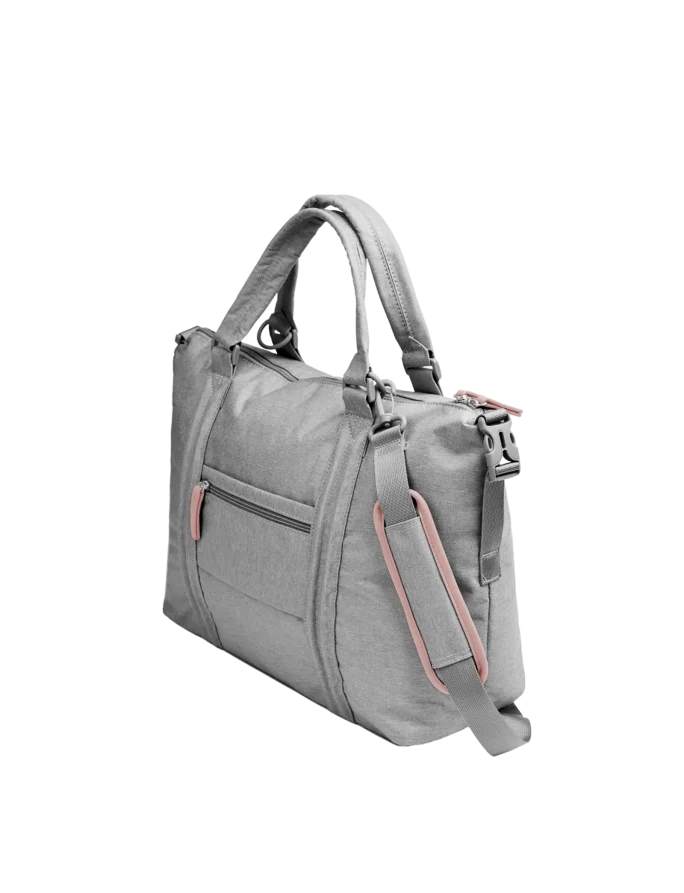 Carola Grey