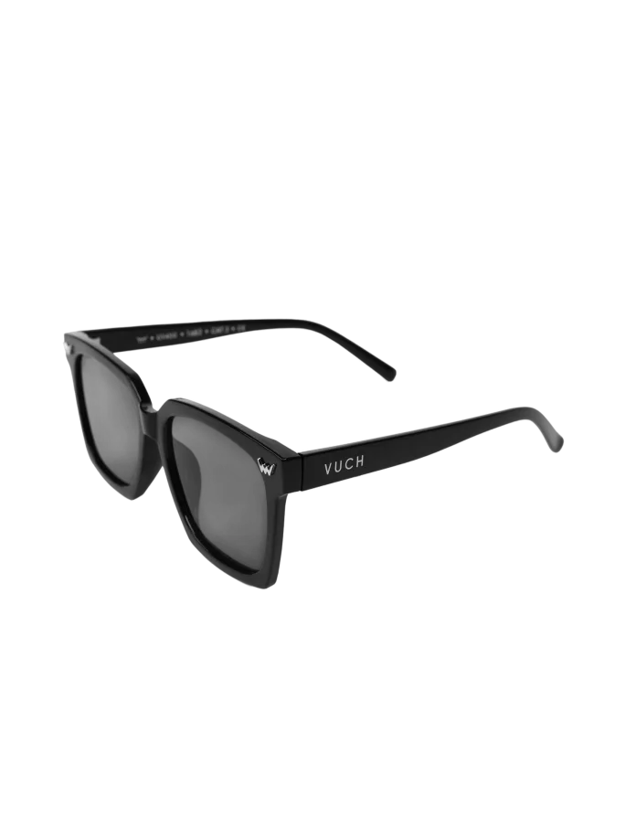 Maveny Black