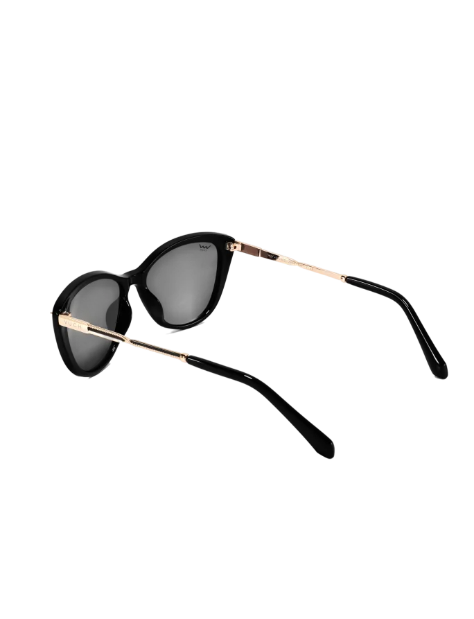 Amra Black