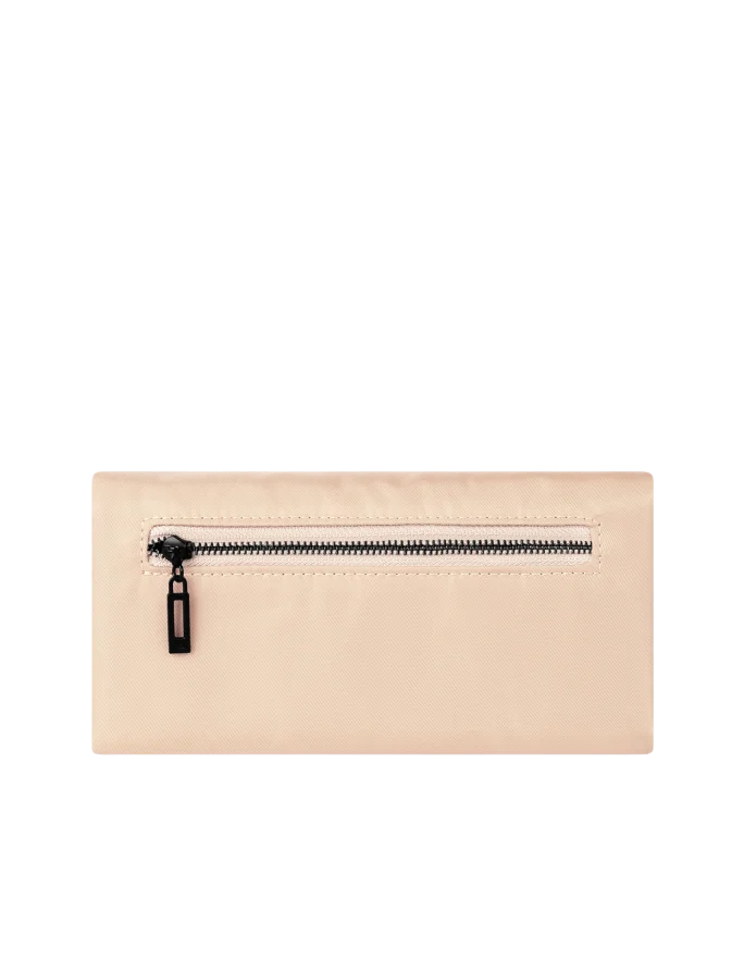 Guus Beige