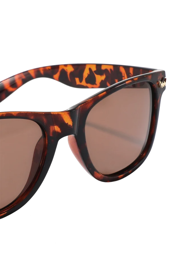 Sollary Design Brown