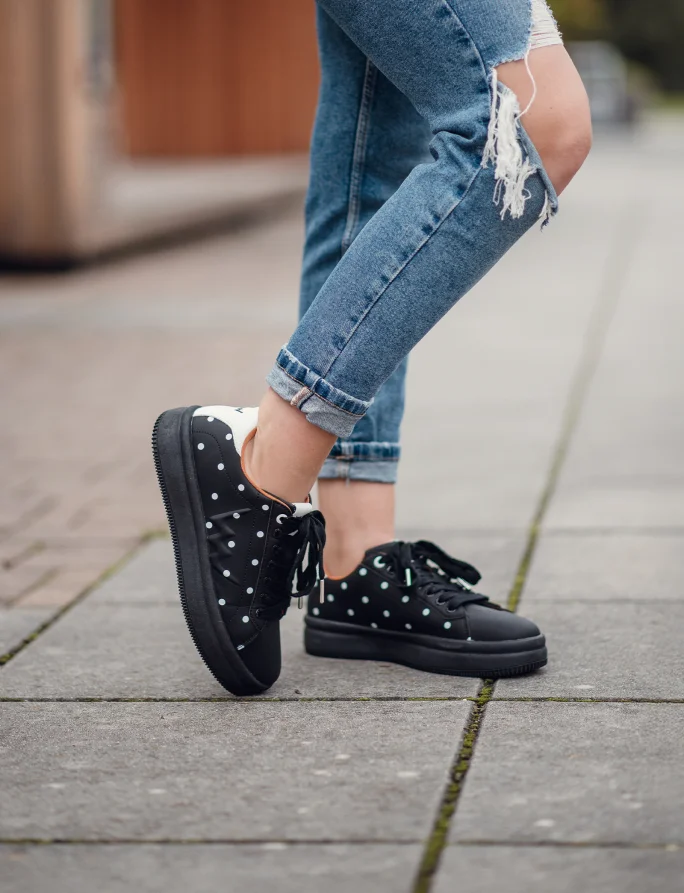 Lucky Dots Black - 43