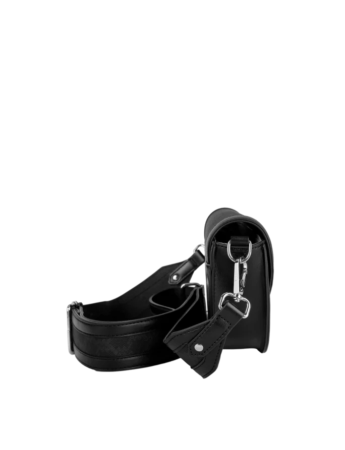 Tricia MN Black
