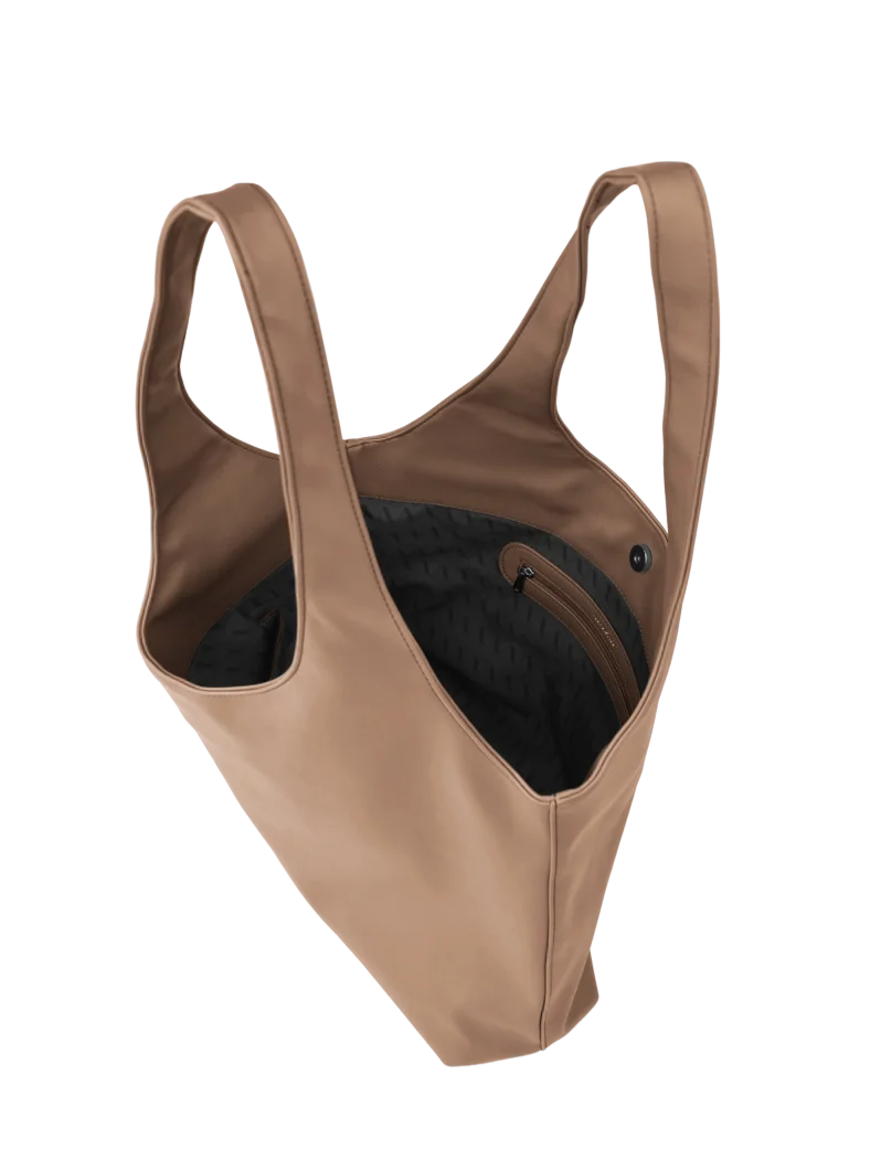 Eileen Beige