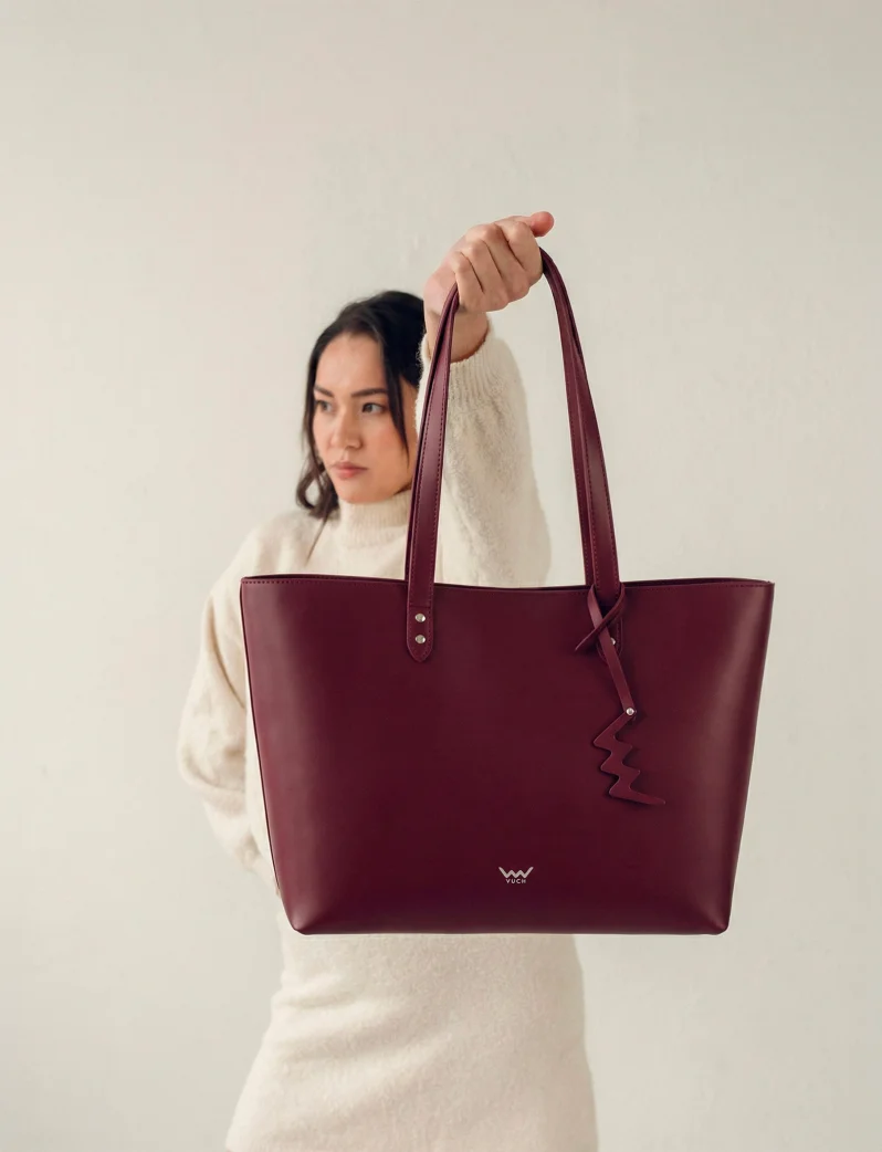 Ysmael Wine Red