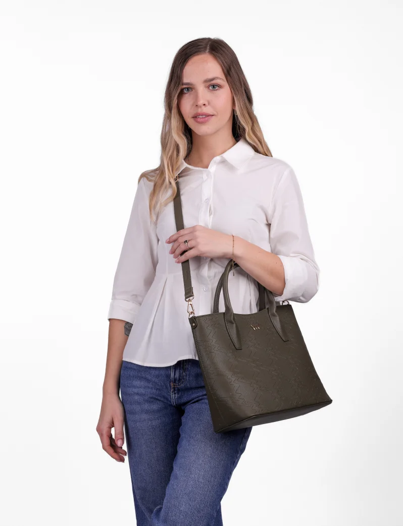 Christel MN Olive