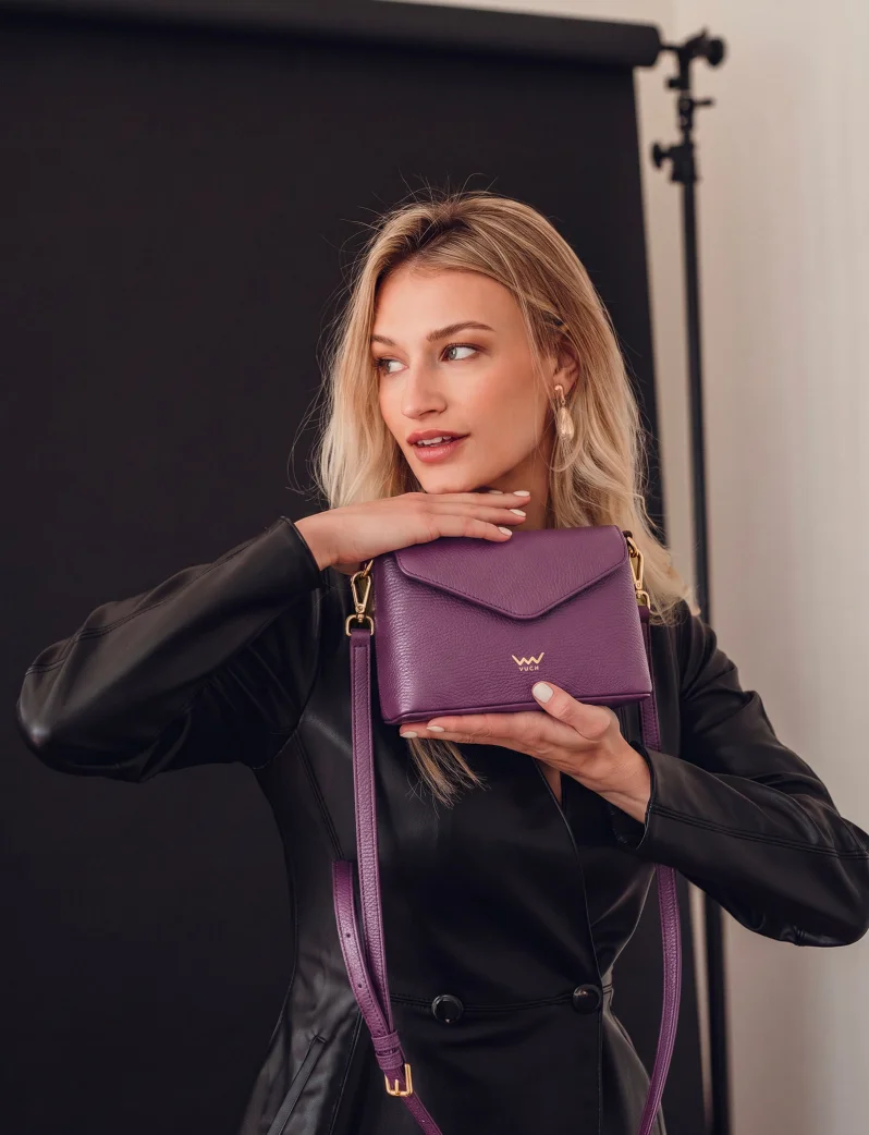 Leyra Grace Dark Purple