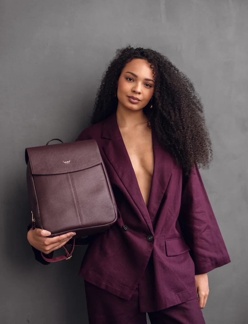 Evasion Grace Wine Red
