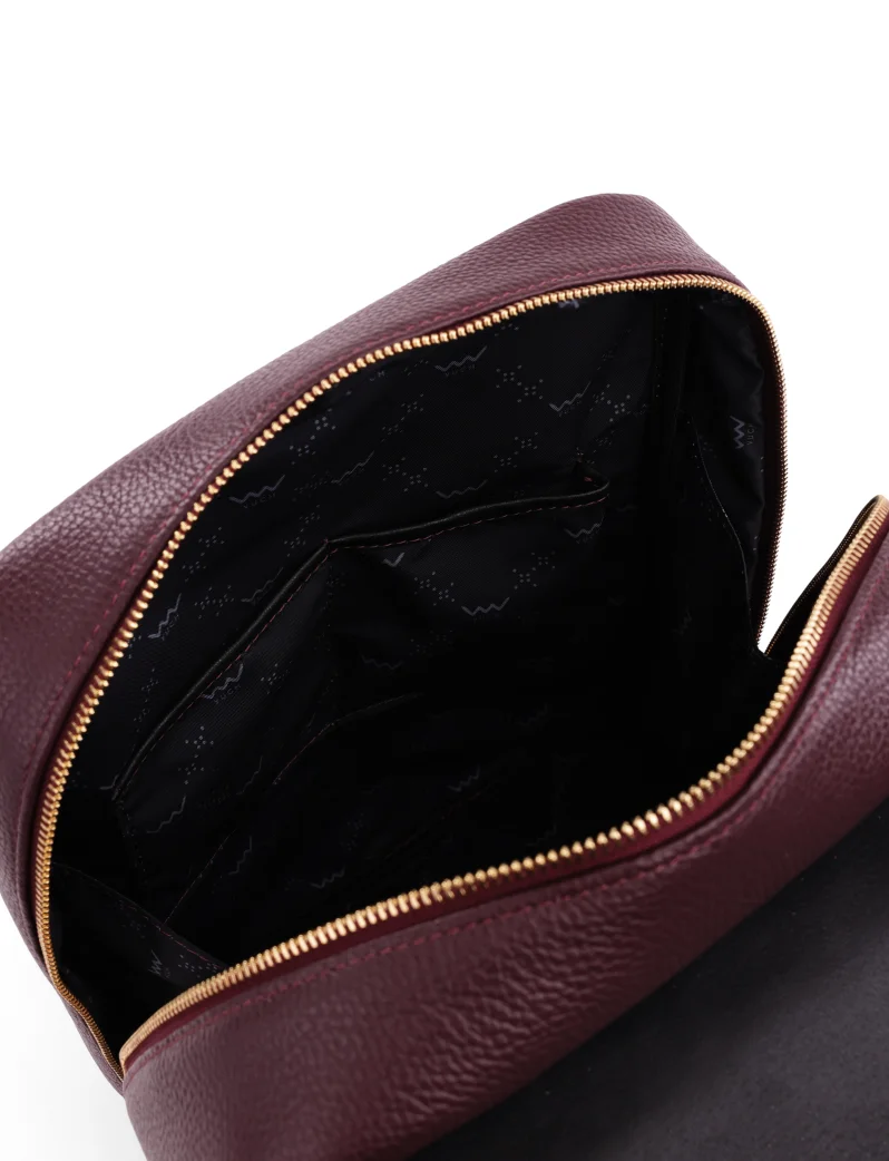 Evasion Grace Wine Red