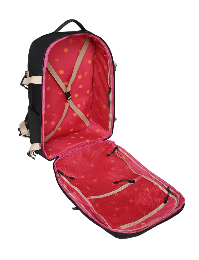 Treviq Black